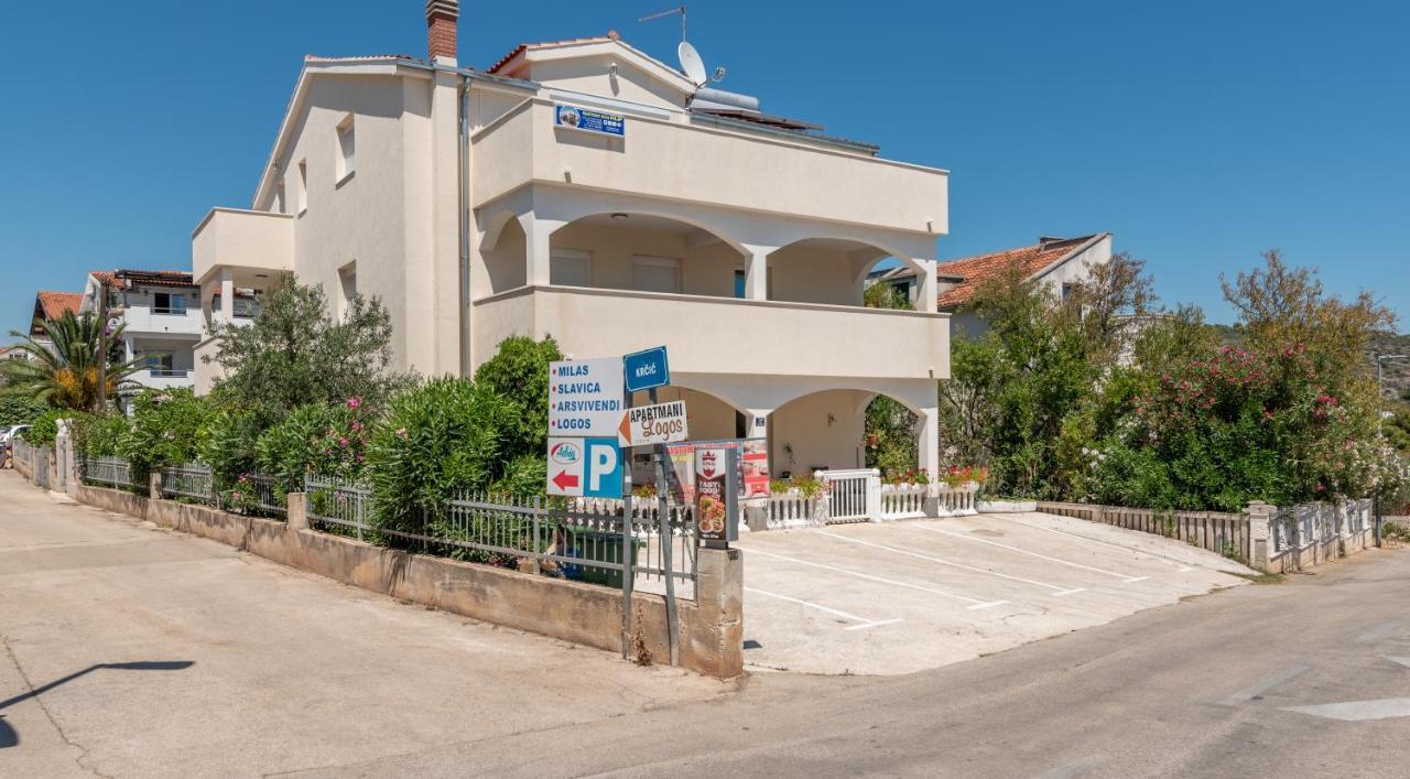 Apartments Villa Filip Trogir Eksteriør bilde