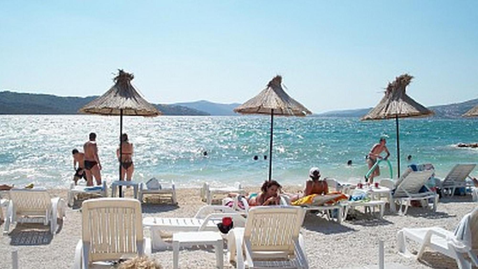Apartments Villa Filip Trogir Eksteriør bilde